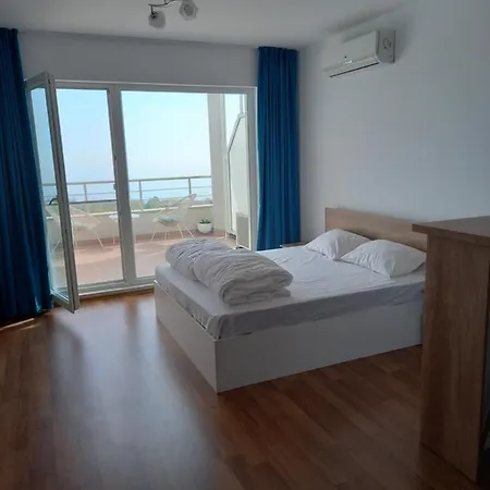 Синьо Лято Lejlighed Byala (Varna)